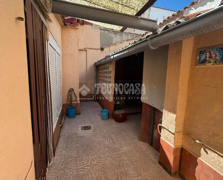 Casa en venta en Puertollano - Puertollano, 54.900 €, 154 m2, ref. 659233 en Puertollano