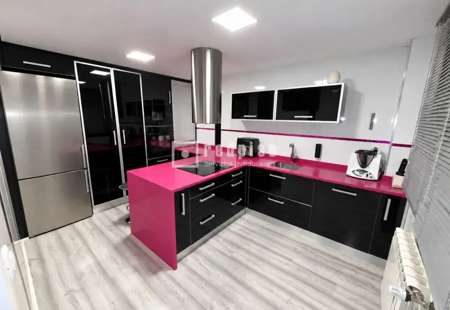Chalet en venta en Tórtola de Henares, Guadalajara en Tórtola de Henares