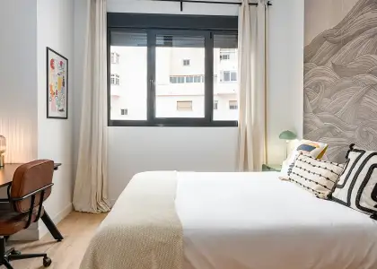 Habitación en piso compartido de 3 habitaciones en alquiler en La Bresca, Málaga. en Málaga