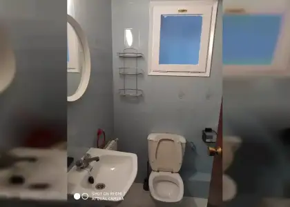 Habitación en un piso compartido de 4 habitaciones en alquiler en La Salut, gastos incluidos. en Barcelona