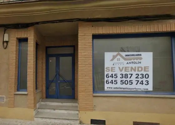 Local comercial en alquiler en Manzanares