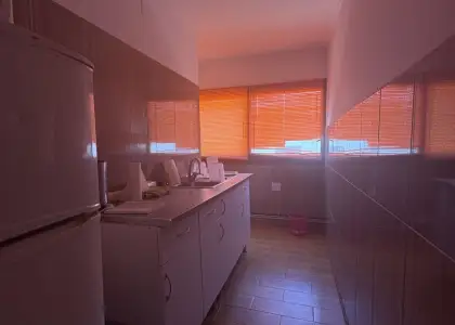 Local en venta en Alcázar De San Juan, Bonardell, de 180 m2 con 2 baños por 115.000 €, Ref. 0388 en Alcázar de San Juan